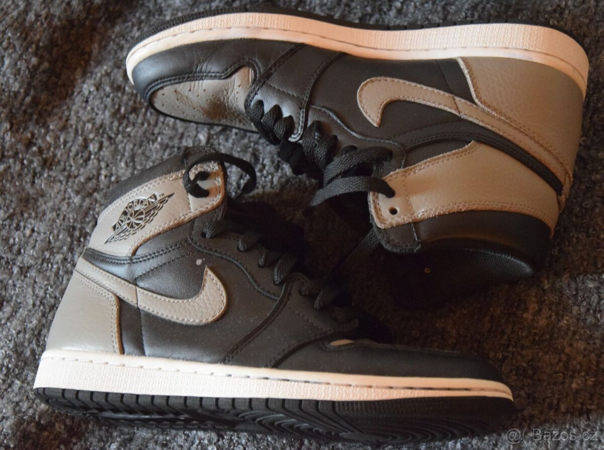 NIKE AIR Jordan 1 Retro High, velikost EU 40, jako nové - 8
