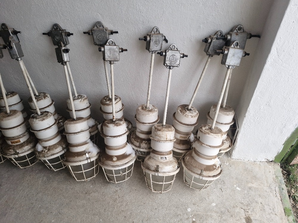 55x stare industrialni halove lampy - 8