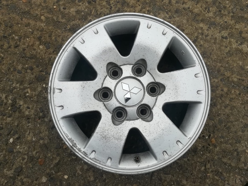 Mitsubishi Pajero 3 , r.v. 00-06 - náhradní díly - 8