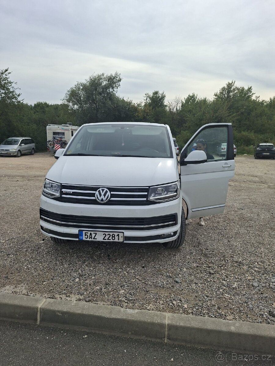 VW MULTIVAN T6 Highline. RV 2016 - 8
