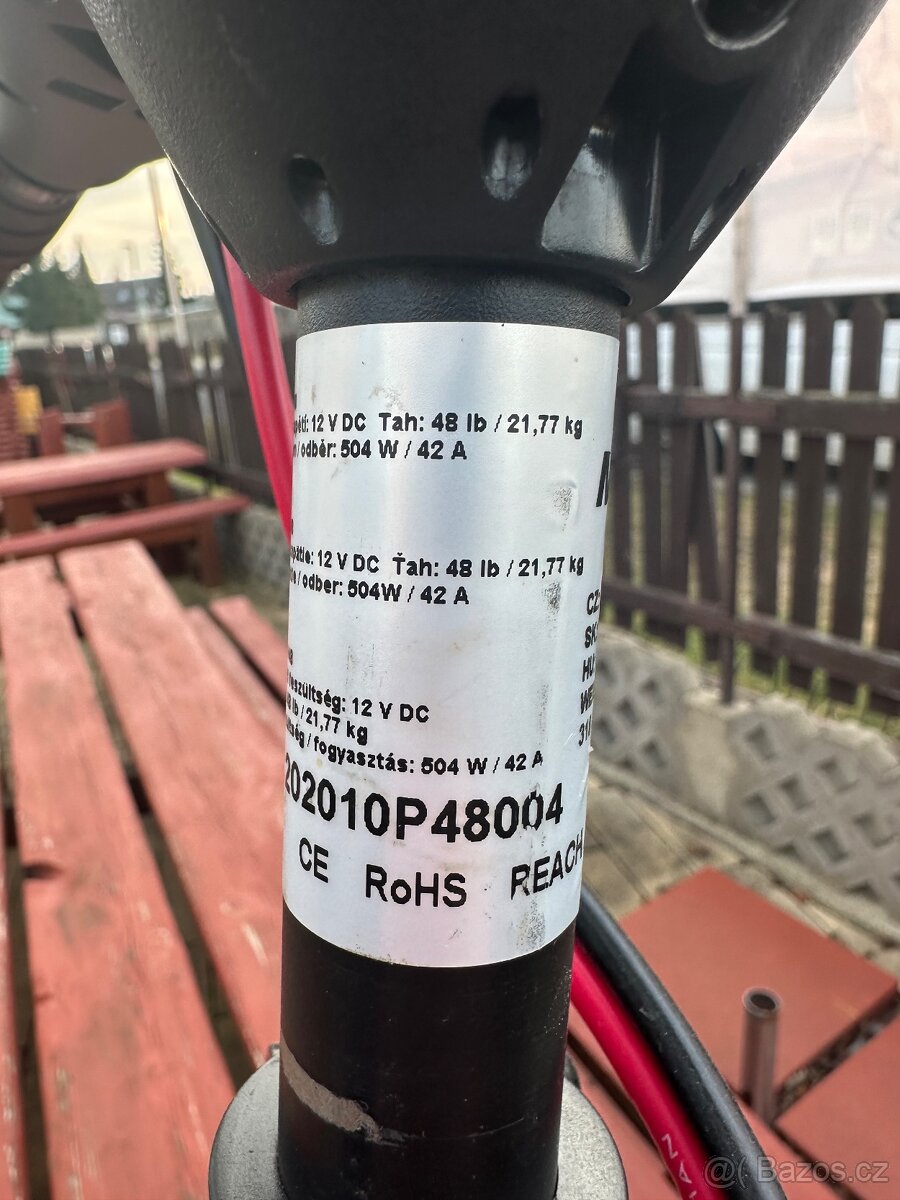 Rybářský člun pramice loď - 8