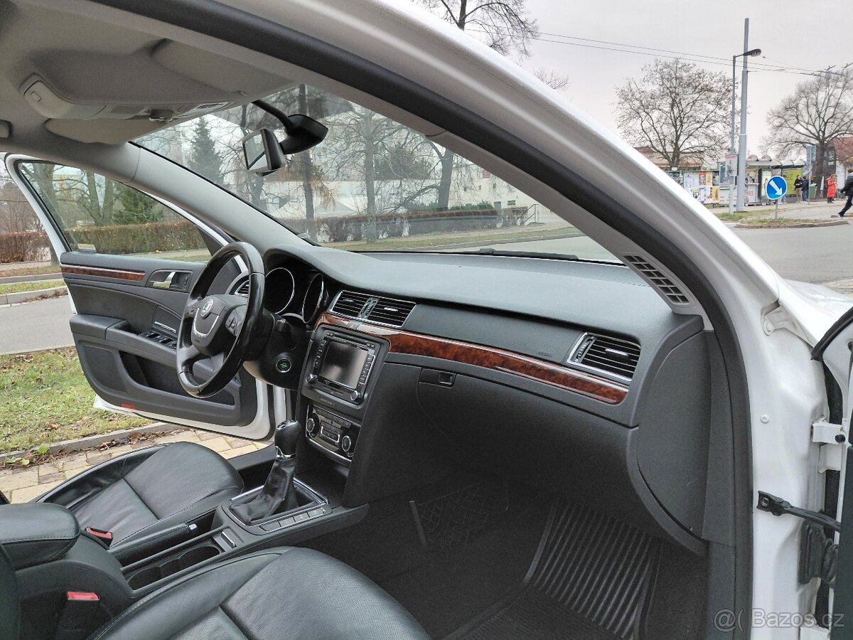 Škoda Superb Scout 2.0tdi 4x4 2013 - 8