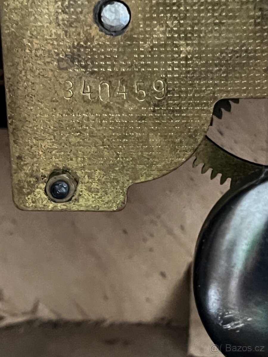 Staré stolní hodiny - 8