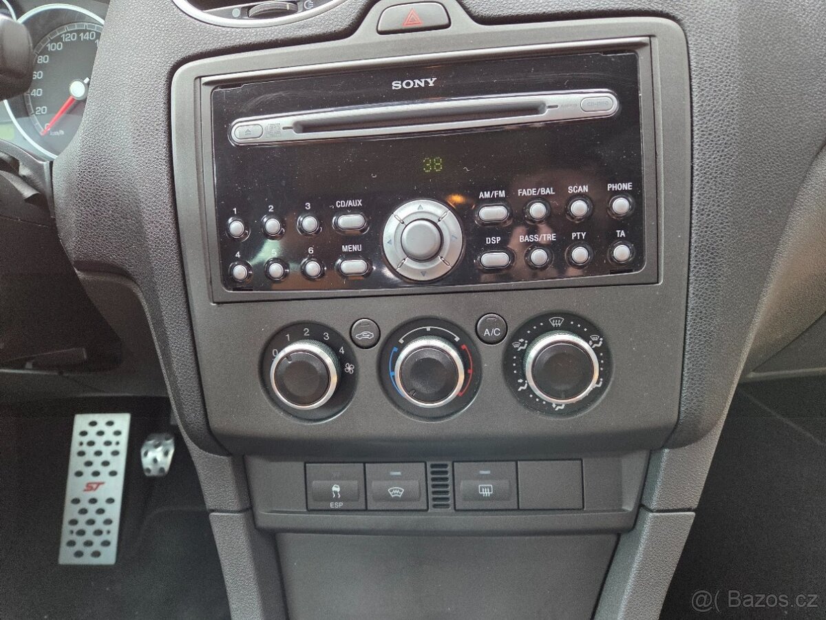 Ford Focus ST 166kw Electric Orange - 8