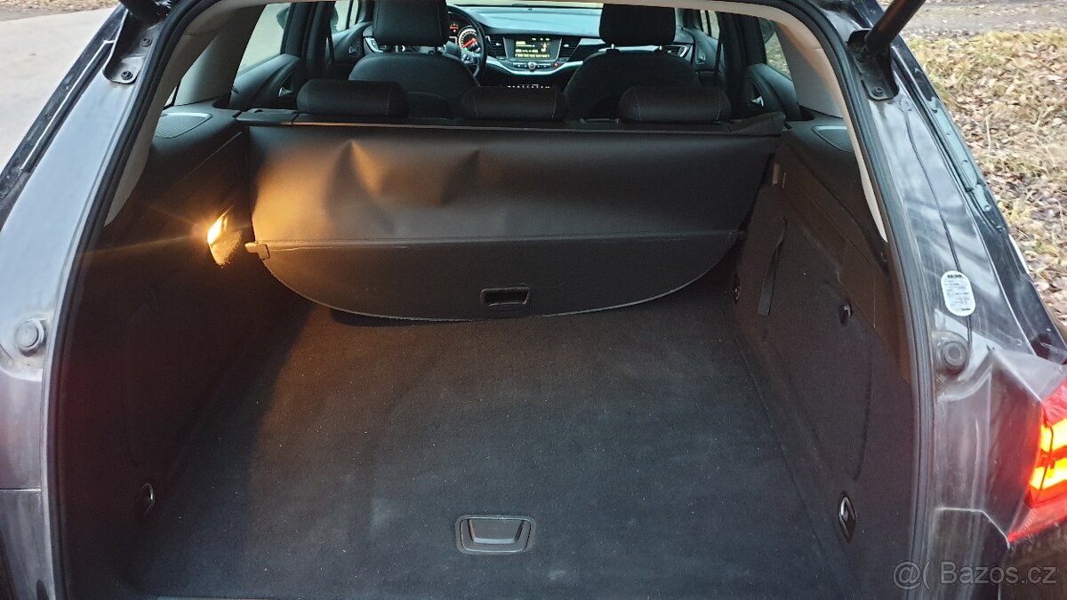 Opel Astra combi - 8