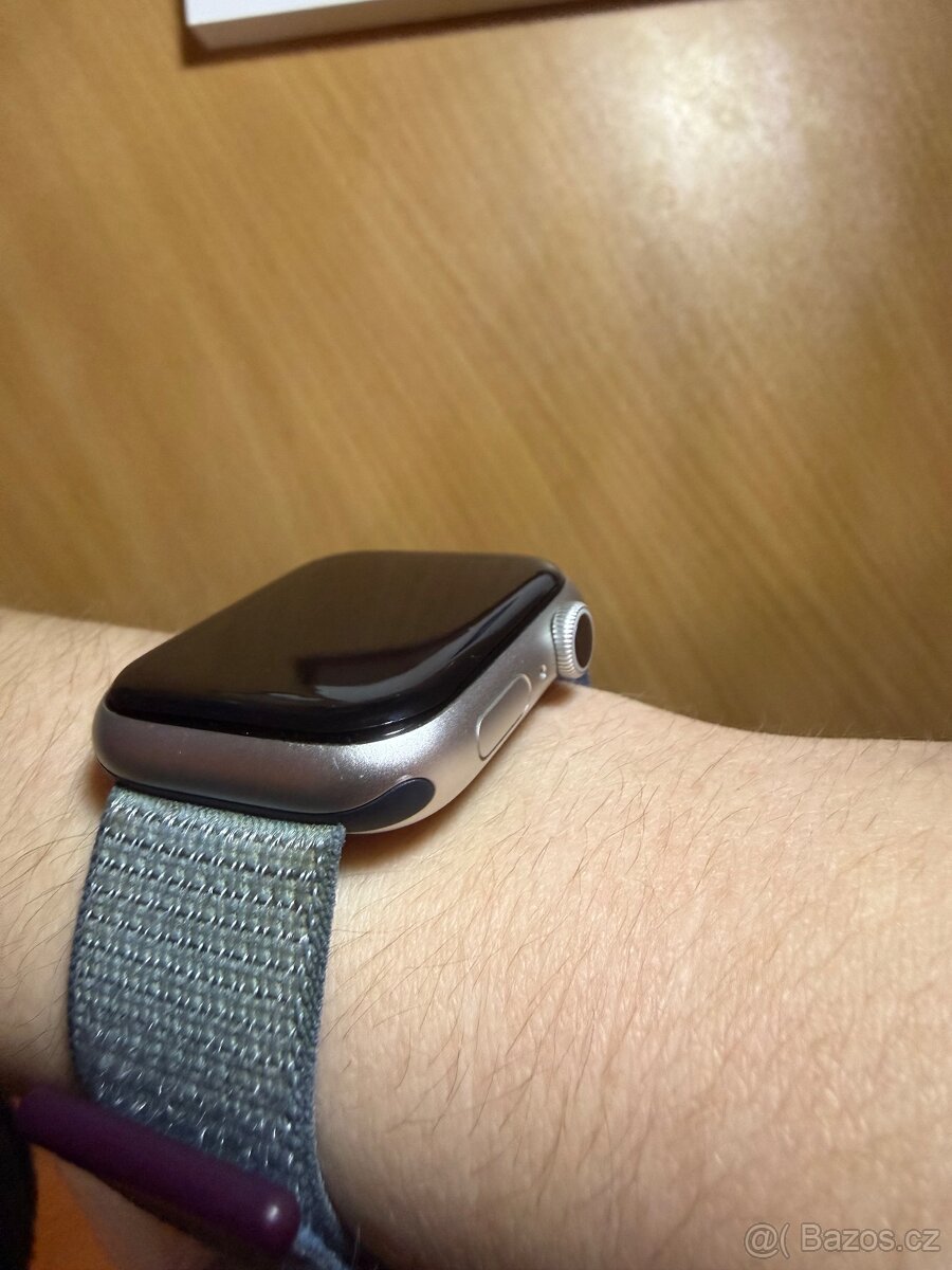 Apple Watch series 9 (45 mm) - 8