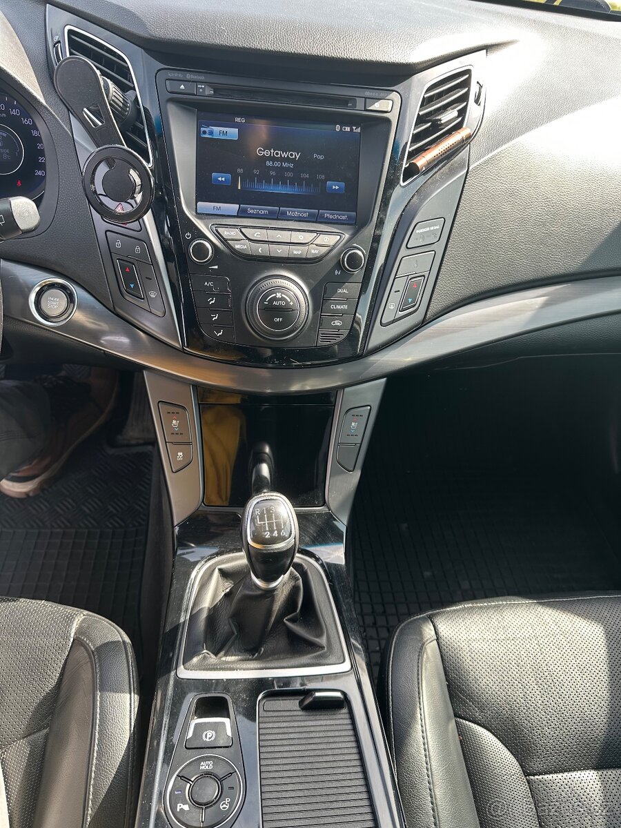 Hyundai i40 - 1.7 CRDi - 8