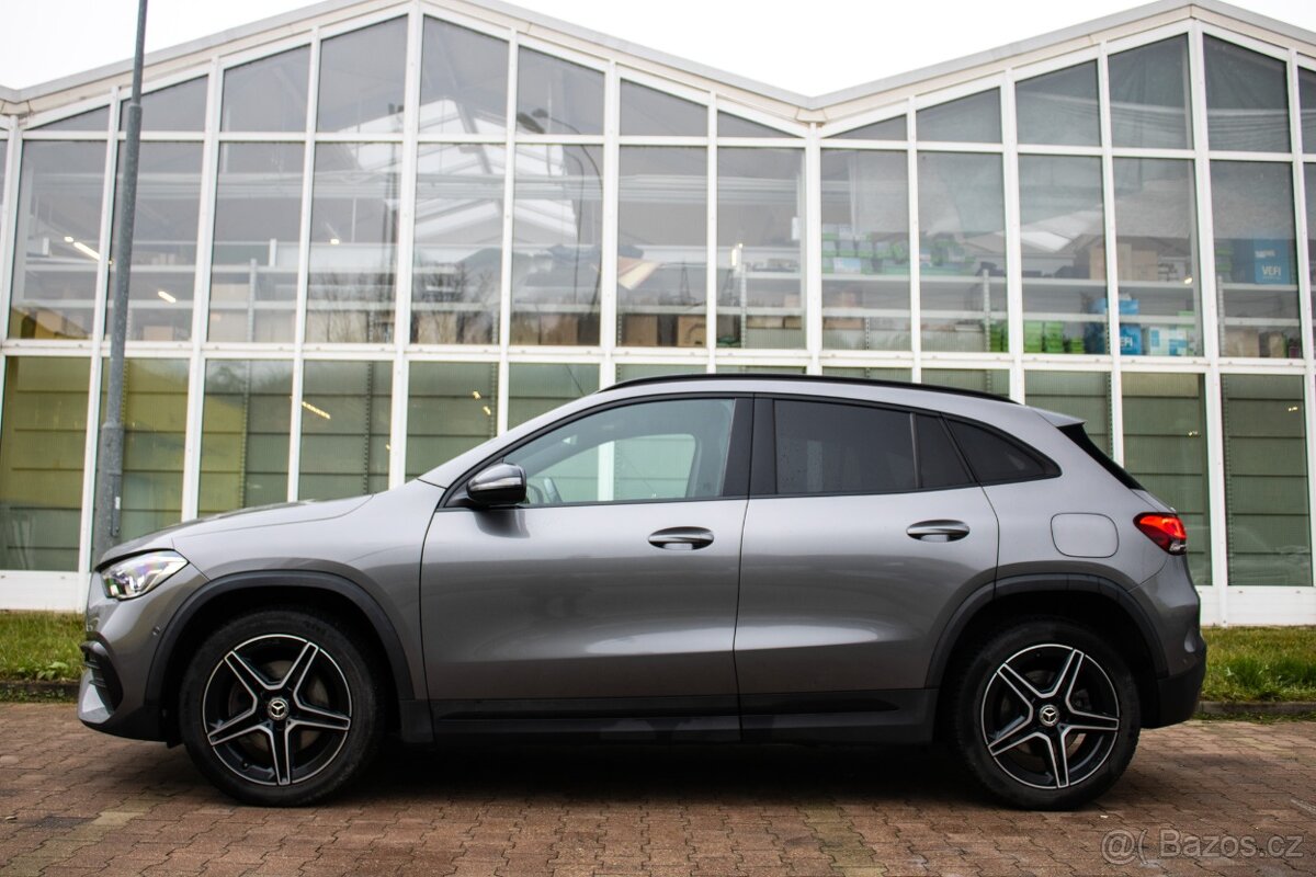 Mercedes-Benz GLA 250 e - 8