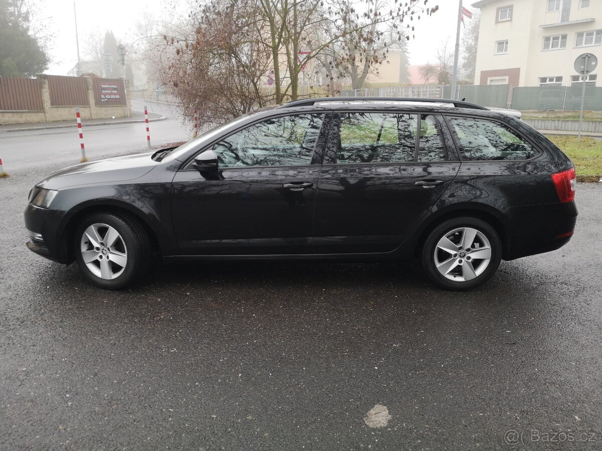 ŠKODA III COMBI /DSG/1.MAJITEL/ČR/PLNÝ SERVIS/NAVIGACE/DPH/ - 8