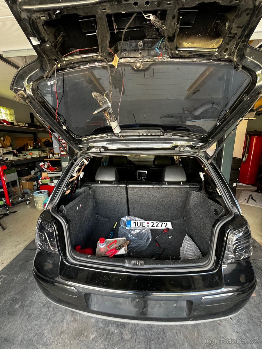 Golf 2.3 VR5 - 8