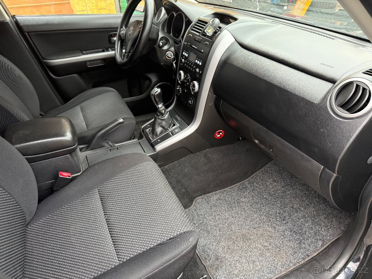 SUZUKI GRAND VITARA 2007 1.9DDIS 4x4 CZ DOKLADY STK 9/2027 - 8