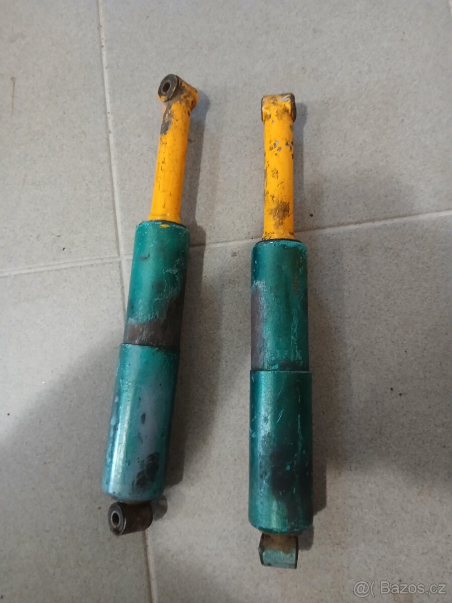 Jawa 50 pionyr - zadni tlumice - 8