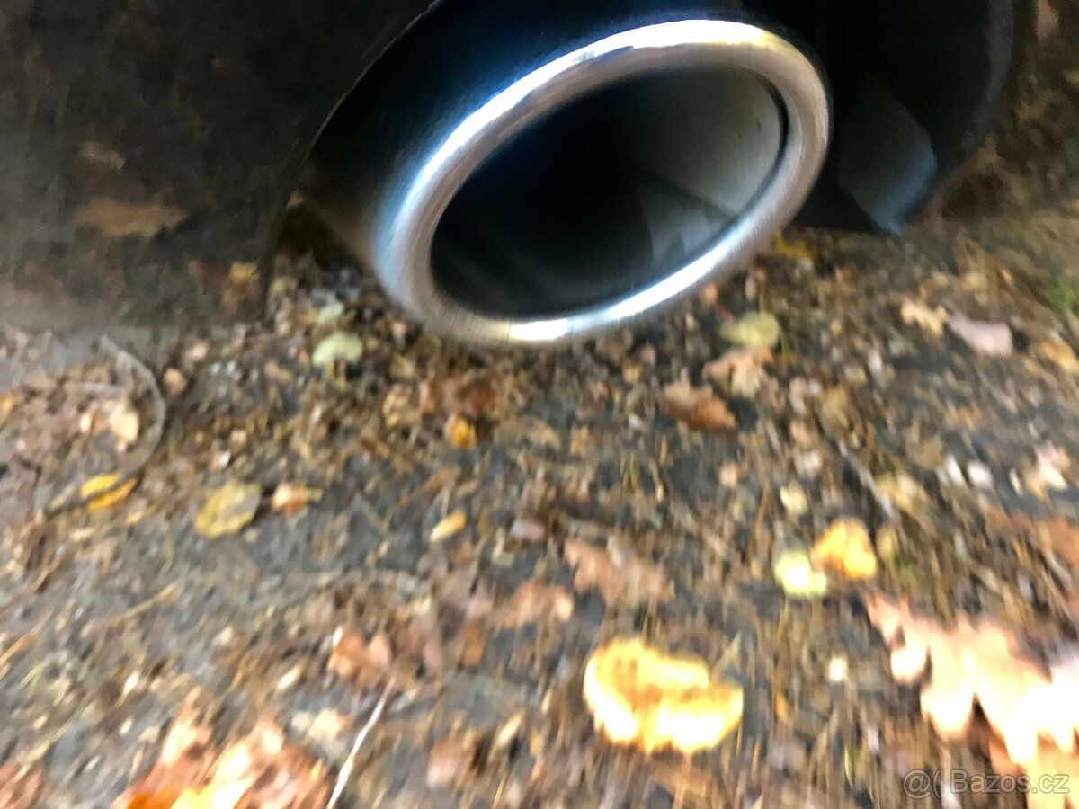 Audi A8 3.0tdi hybrid model 2013 Desing selection interiér - 8