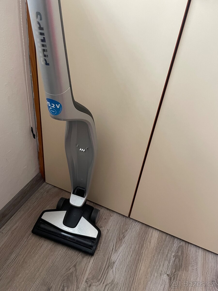 Philips PowerPro Aqua - 8