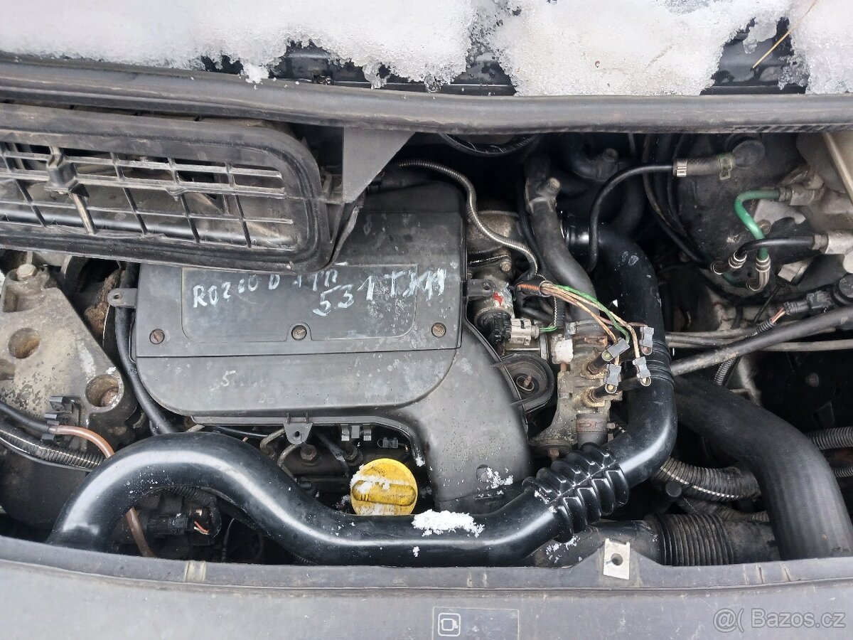 Opel vivaro 1.9 dti - 8