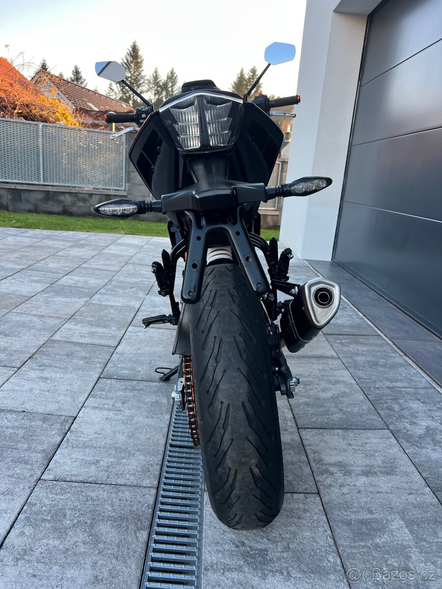 KTM Duke 390, 3/21 - 8