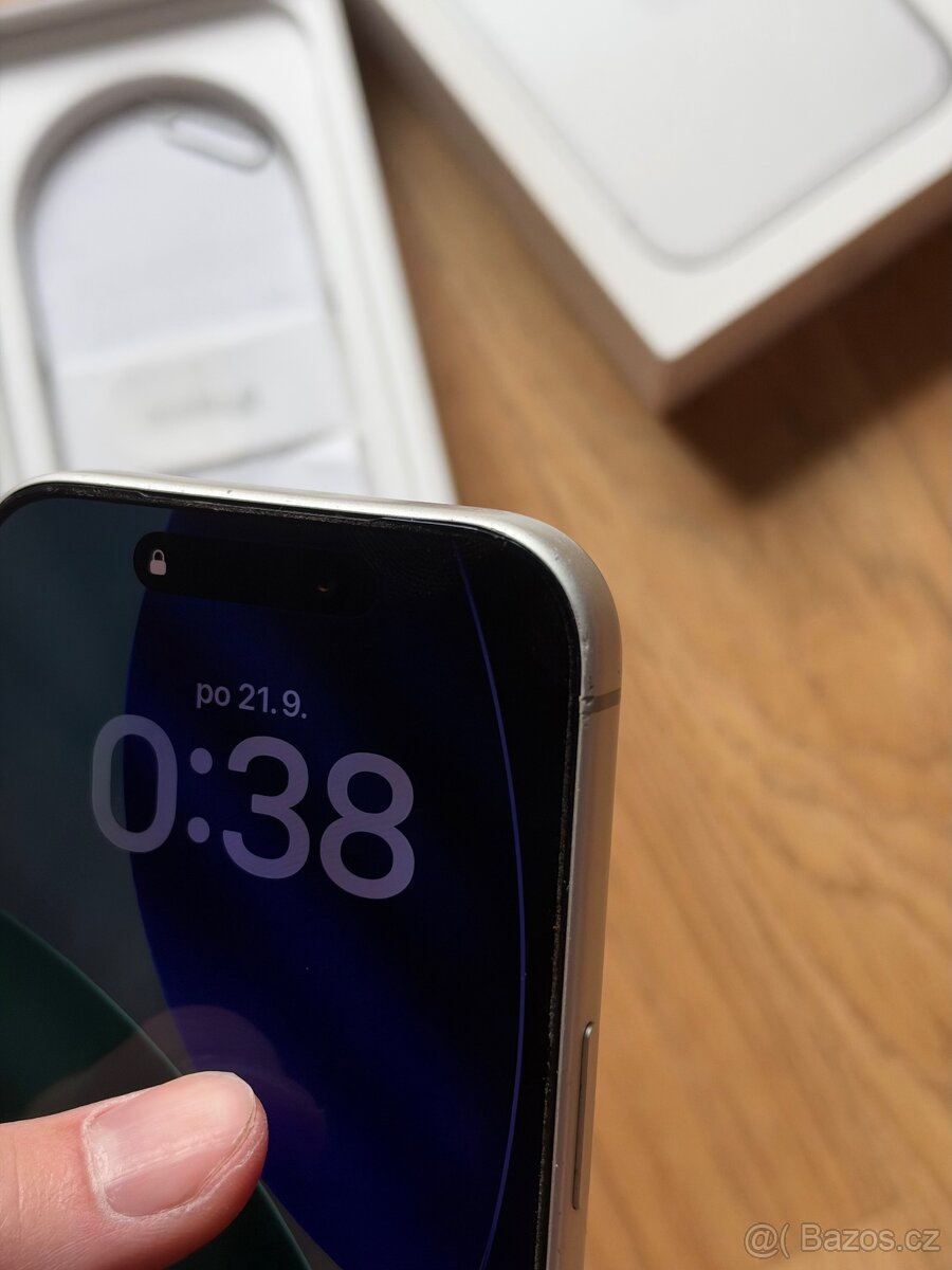 Apple iPhone 17 Pro 256GB stříbrný - 8