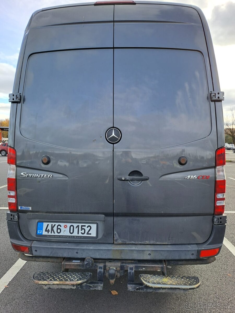 Mersedes Sprinter 416 - 8