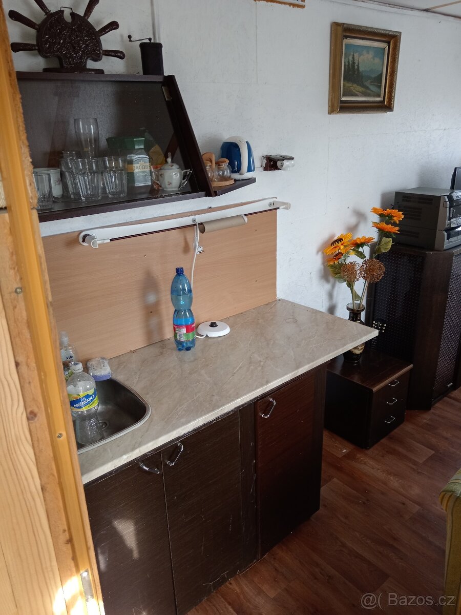 Prodám zahradu s chatkou v Kadani - 8