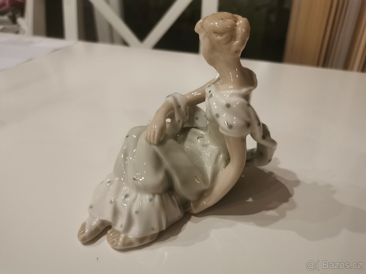 Staré sošky Royal Dux - 8