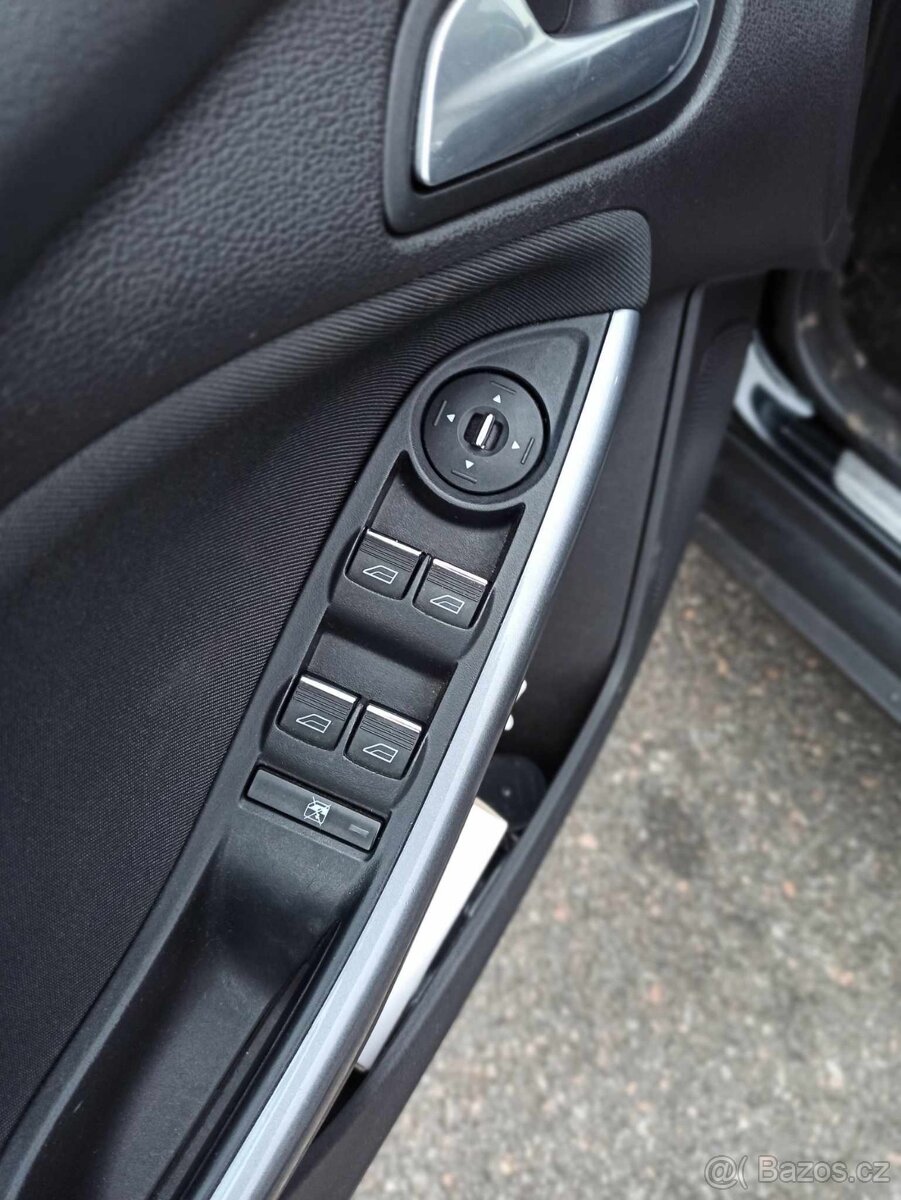 Ford Focus 1,6 ecoboost - 8