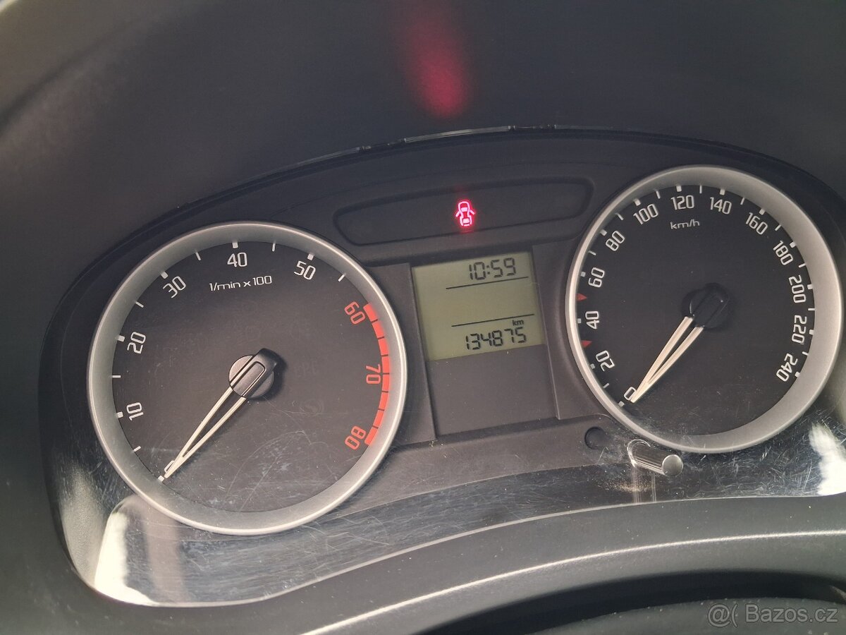 Škoda Fabia combi 1.4 benzin - 8