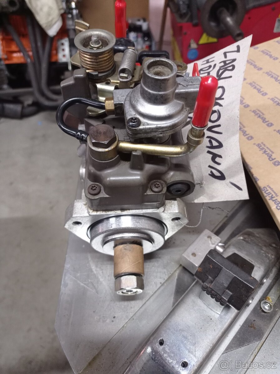 Fermec 860, Terex, čerpadlo Perkins, Delphi - 8