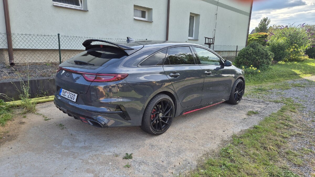 Kia proceed gt 150kw krasna - 8