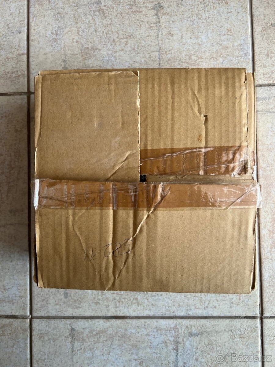 PLOTNA LITINOVÁ D = 180 MM, 230 V, 1500 W - 2 ks - 8