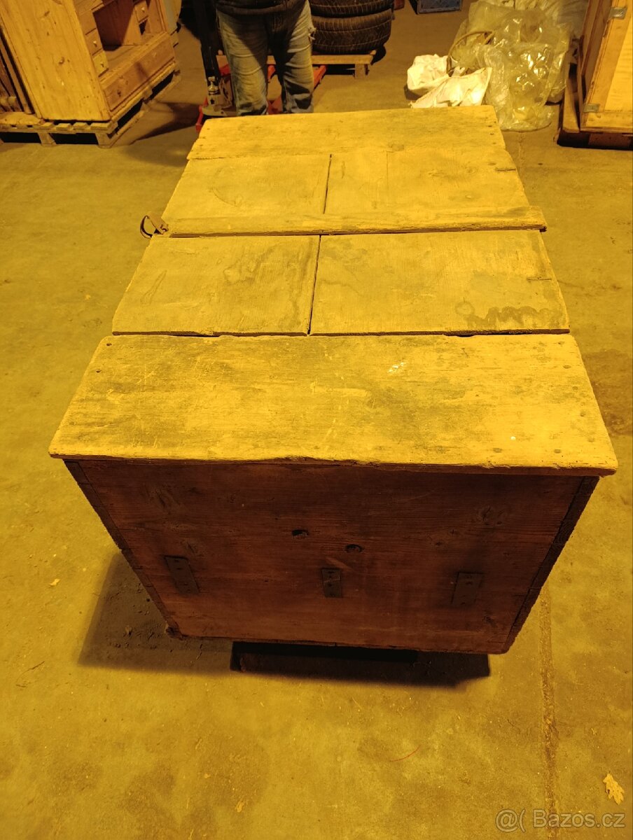 Stará truhla obilnice - 8