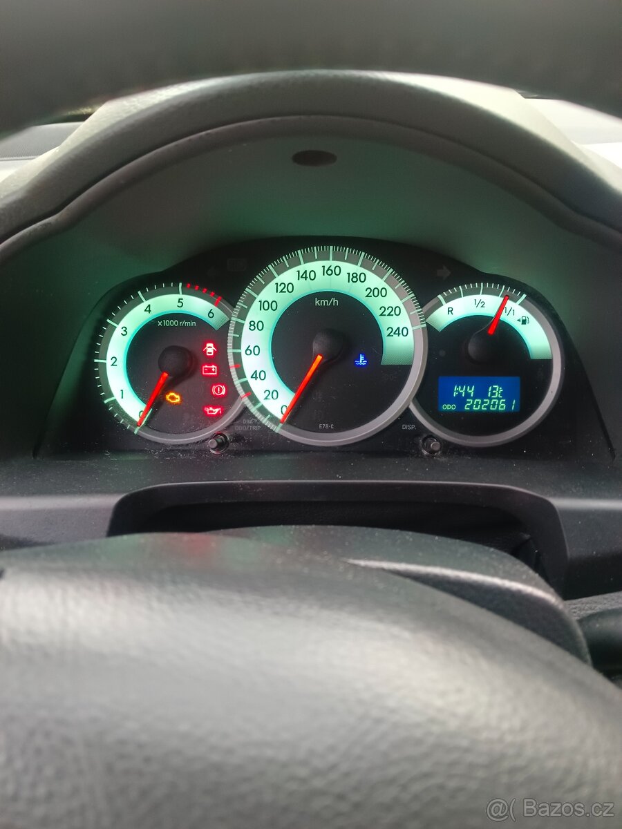 Toyota Corolla Verso D4D 2.2 tdi 2007 - 8