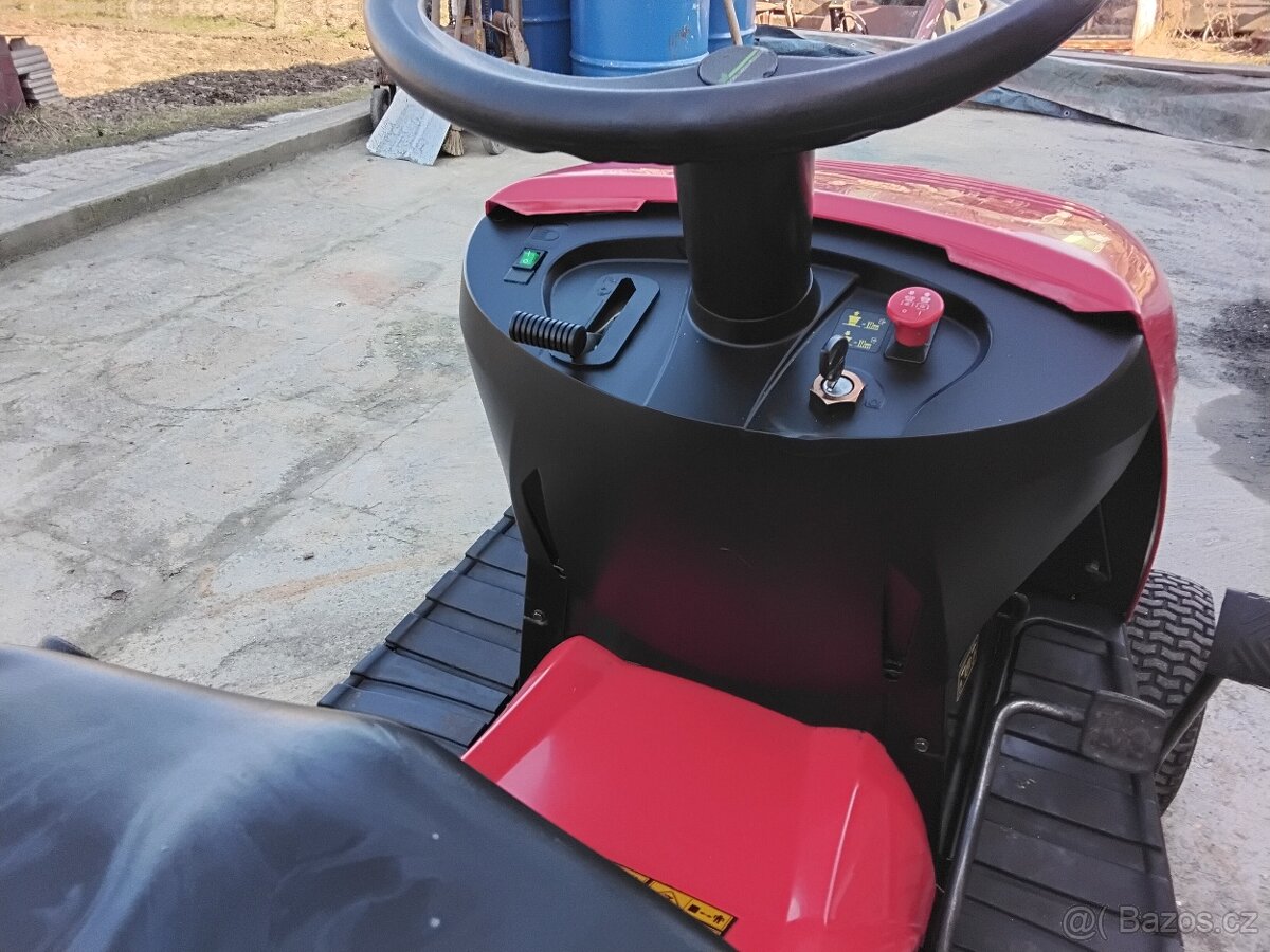 Sekací traktor Castelgarden 15,5/92 Hydro - 8