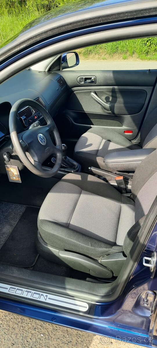 Vw golf 4 1.6 benzin rok 2002 - 8