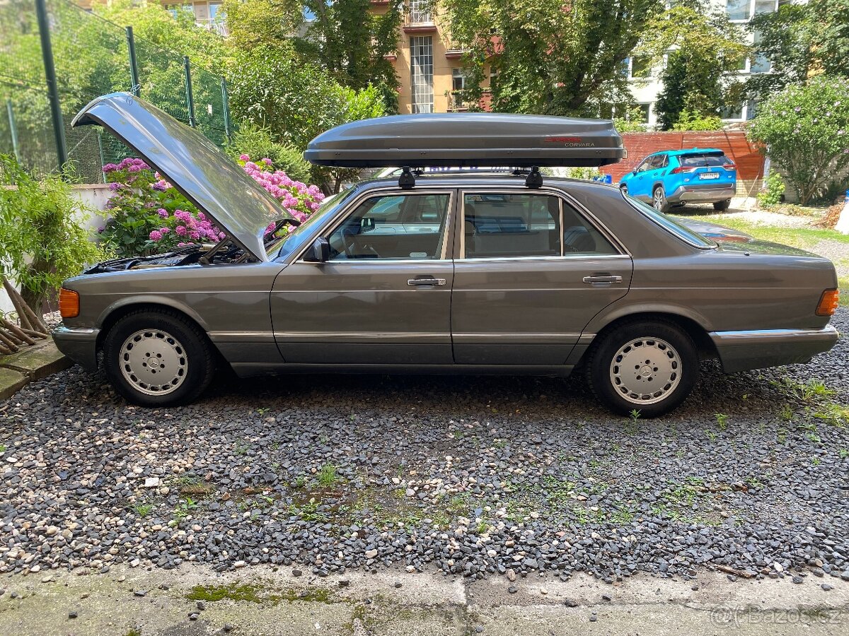 MB 126/300SE r.v.1986 - 8