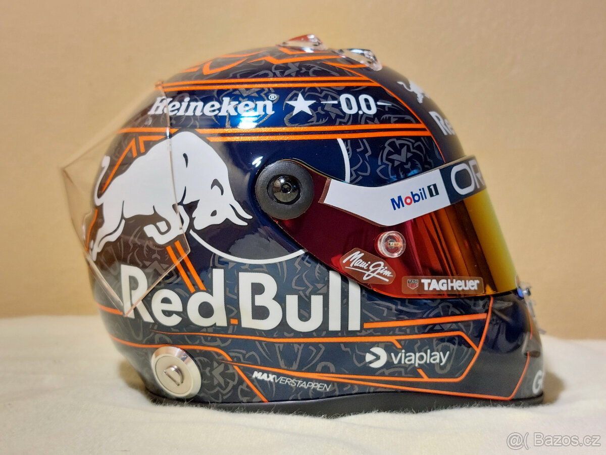 Predám Max Verstappen oranžová 2025 Red Bull F1 helma 1:2 - 8