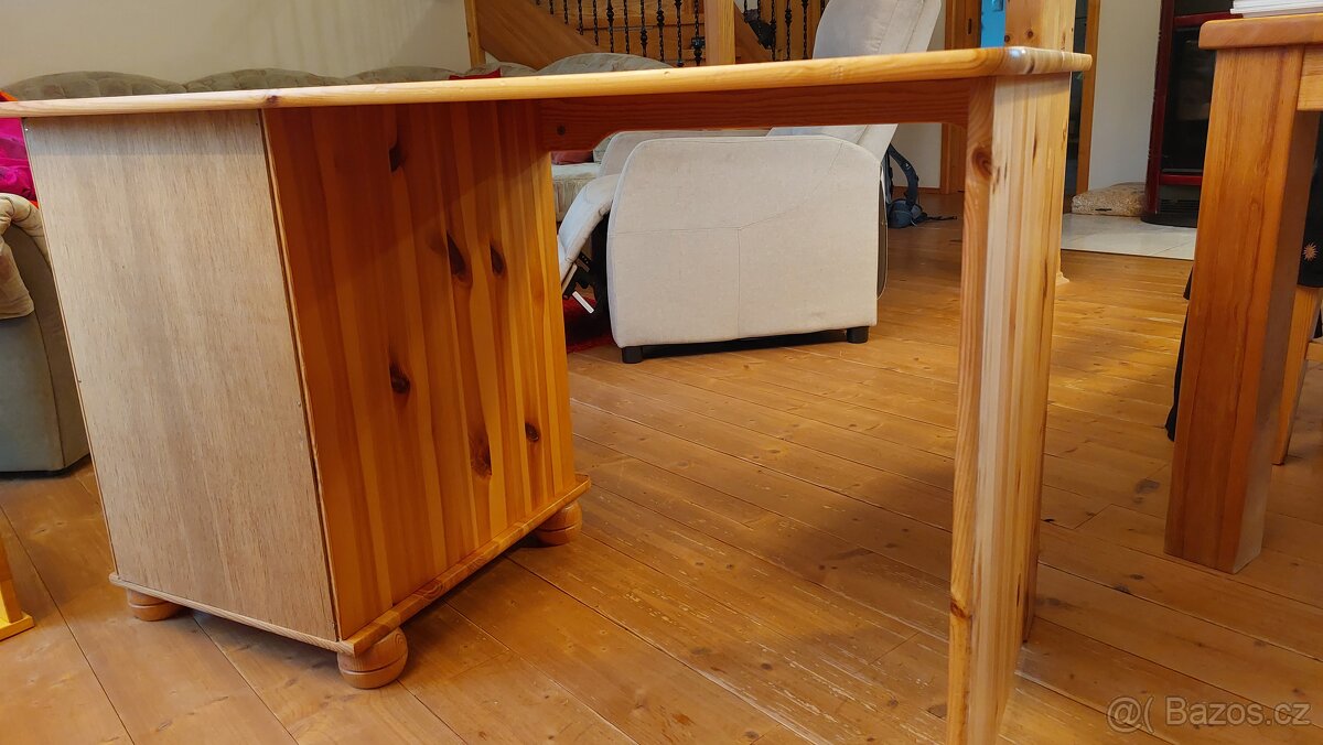 Psací stůl z masivu - 8