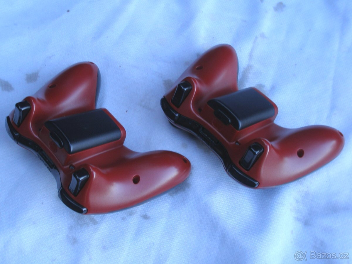 Microsoft Xbox 360 Slim 320GB Gears - kompletní balení - 8