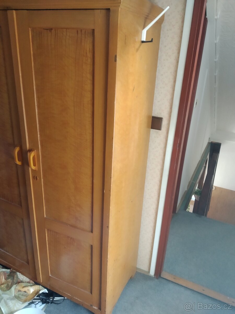 nábytek - 8