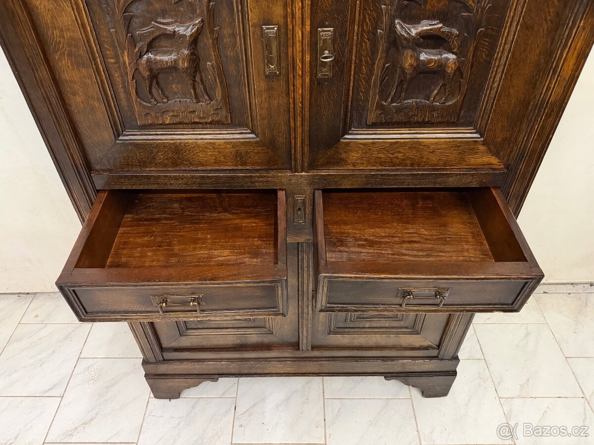 Starožitná skříň Mechelen - 8