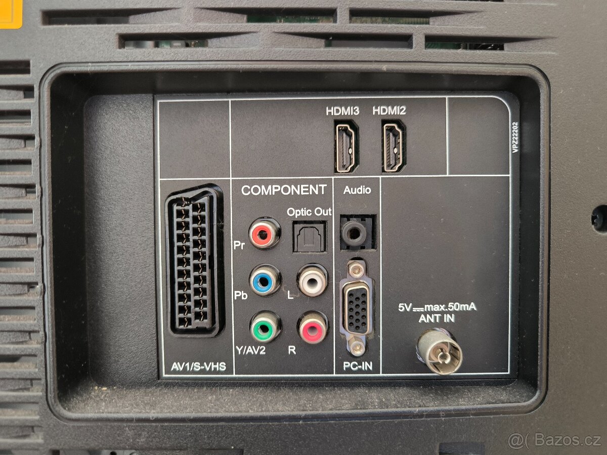 Televizor LCD Grundig 40VLE4322BF, úhlopříčka 102 cm - 8