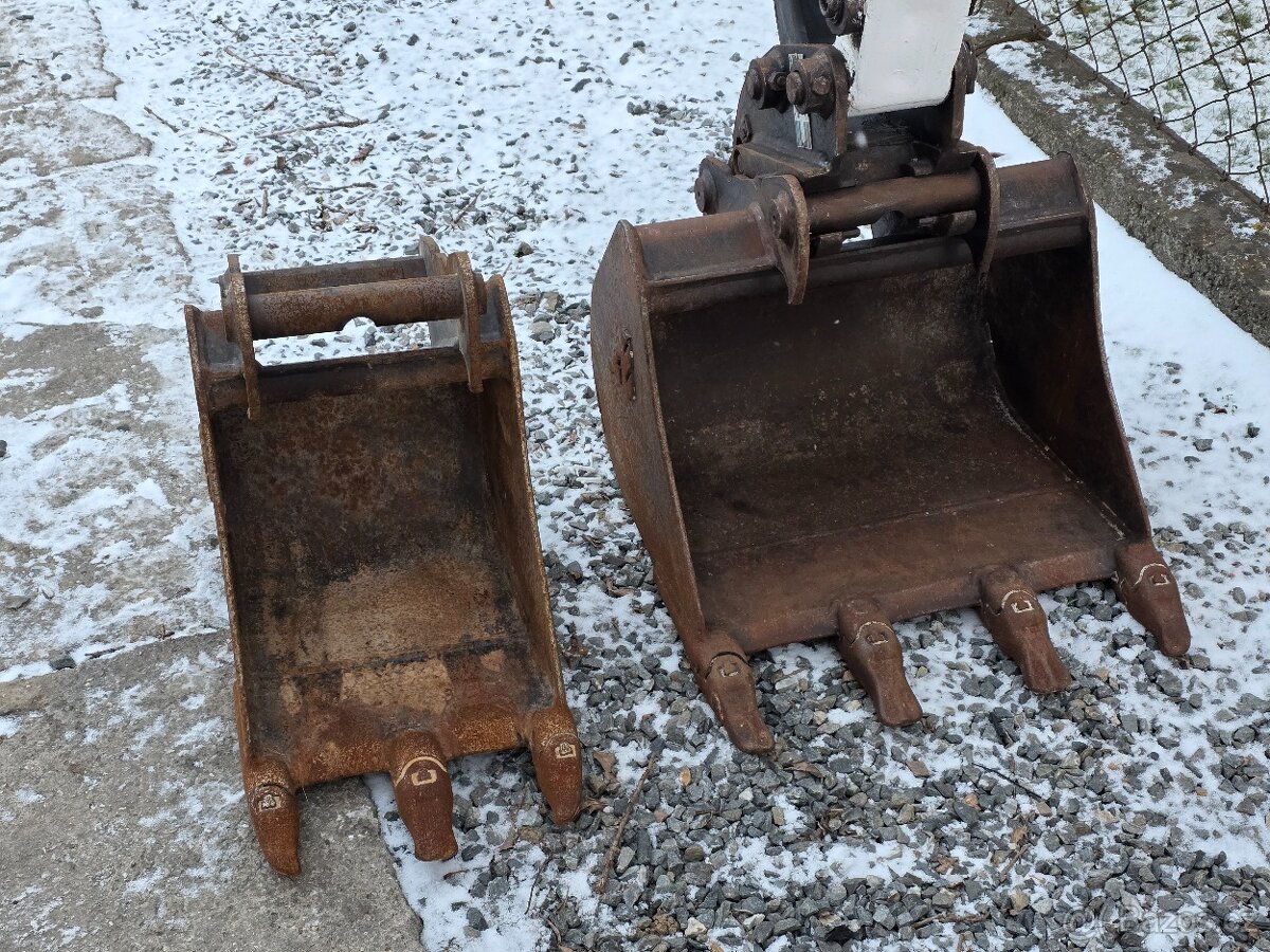 Bagr Bobcat E20 - 2000kg - 8