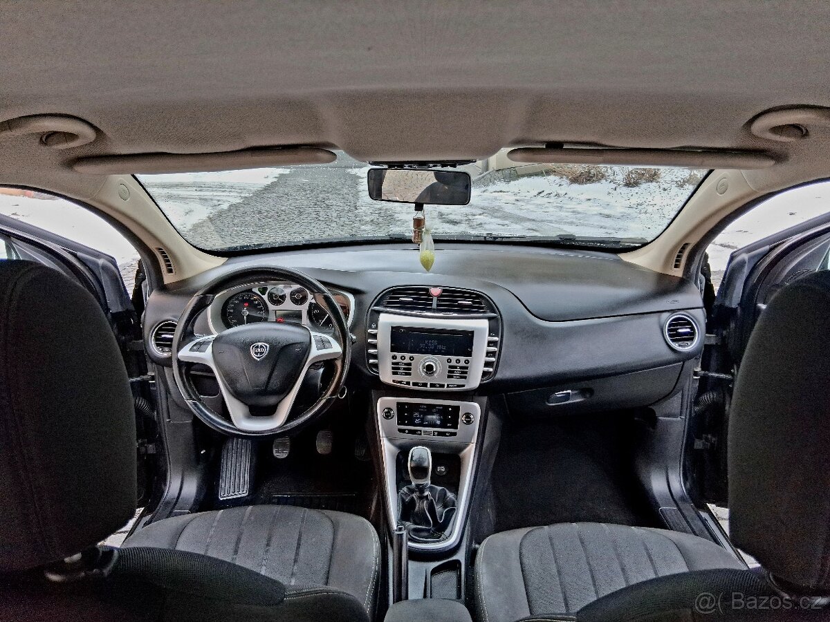 Lancia delta 1.6 multijet 88kw TOP - 8