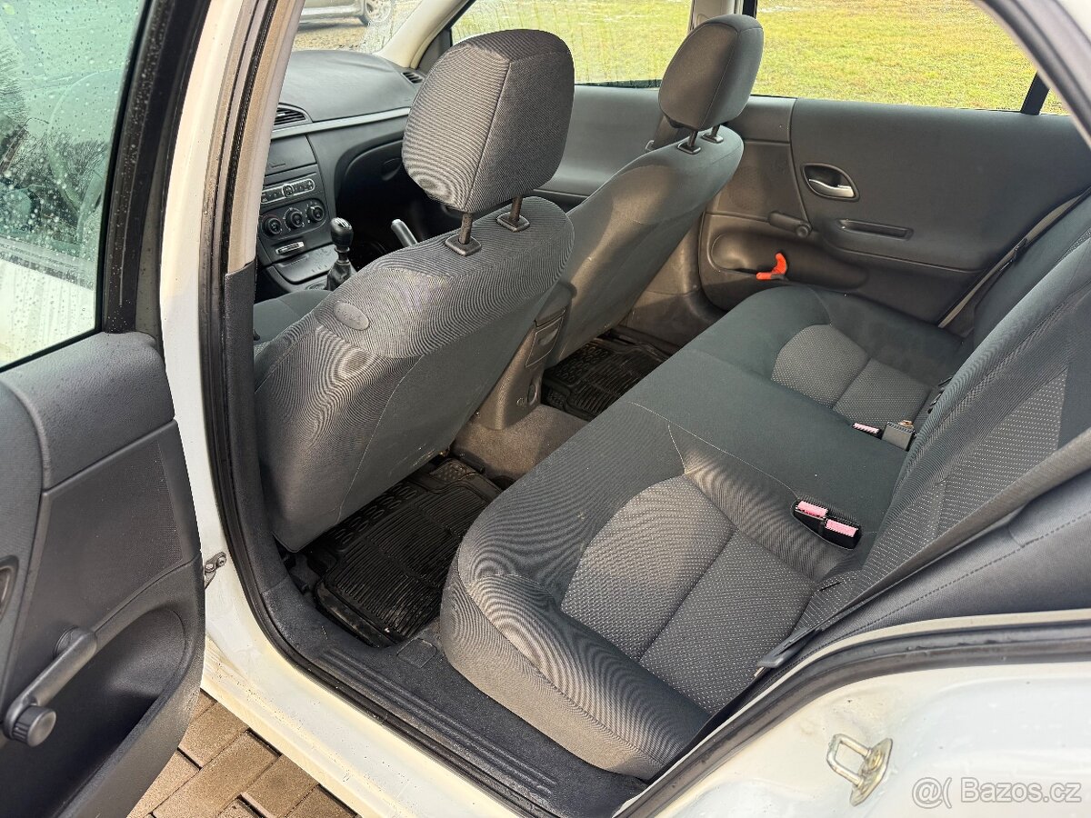 Renault Laguna 1,9DCi 81kW, NOVÁ STK - 8