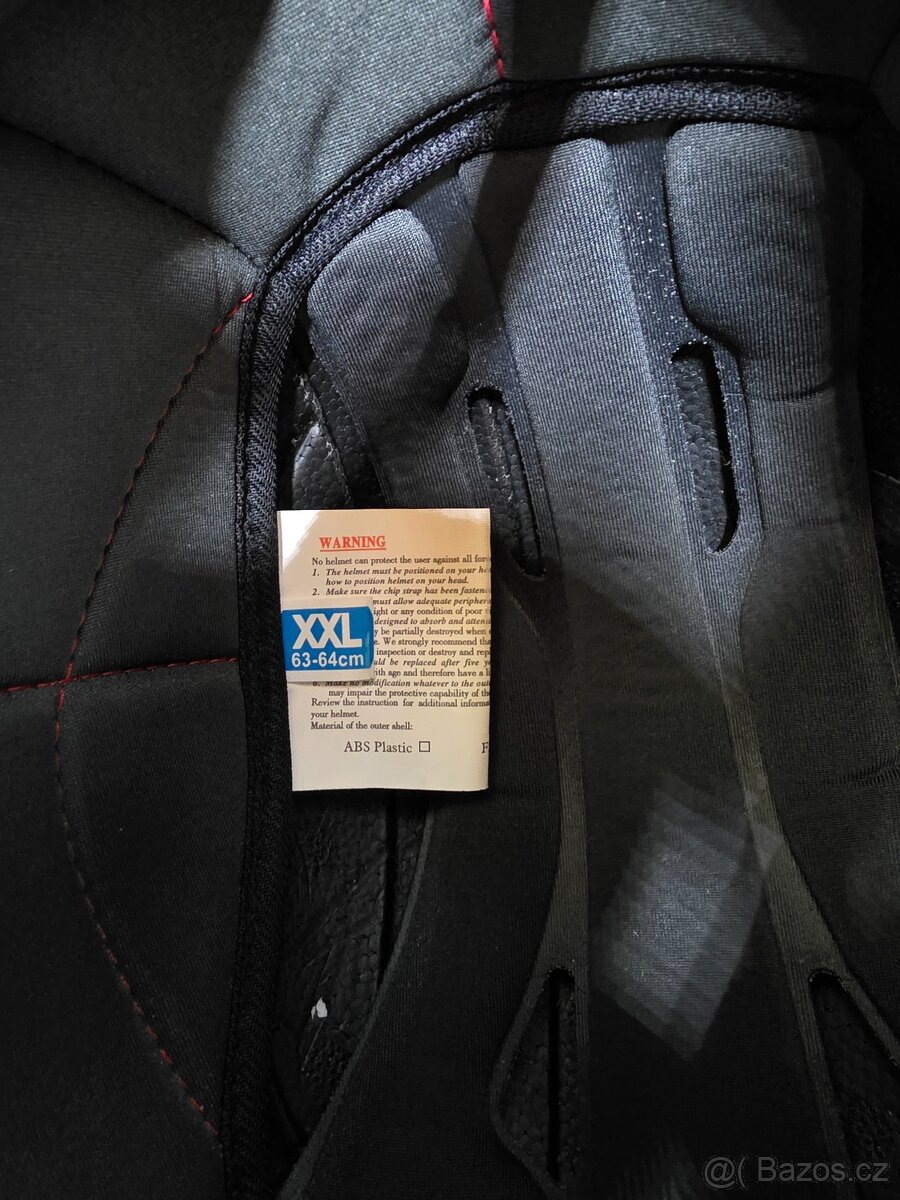 Výklopná helma MAX - 8