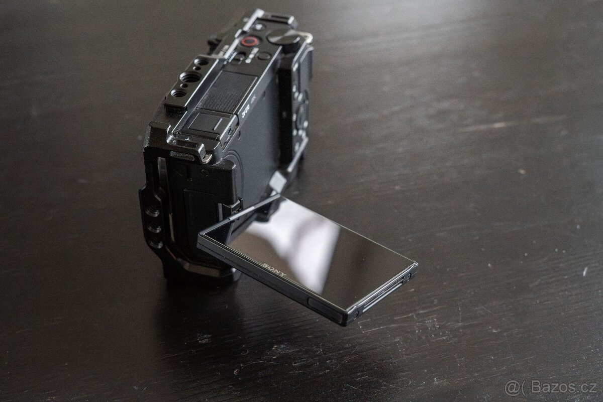 Sony Alpha ZV-E10 - 8