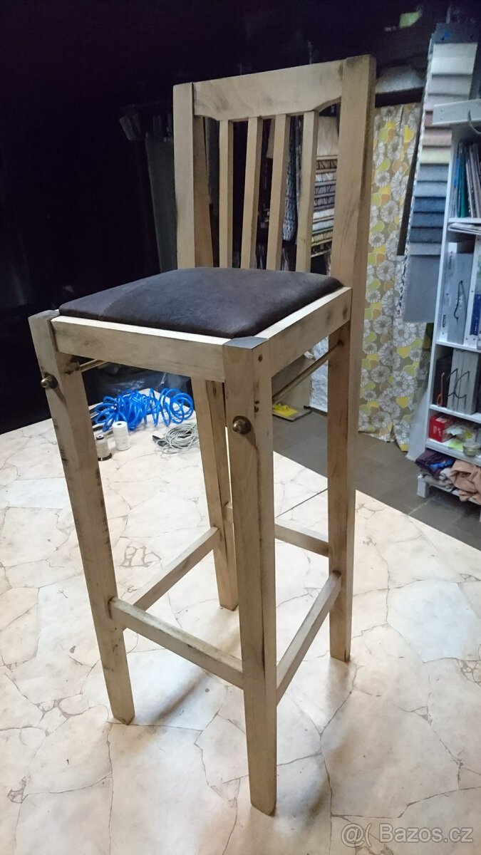 Rekonstruované barové židle - 8