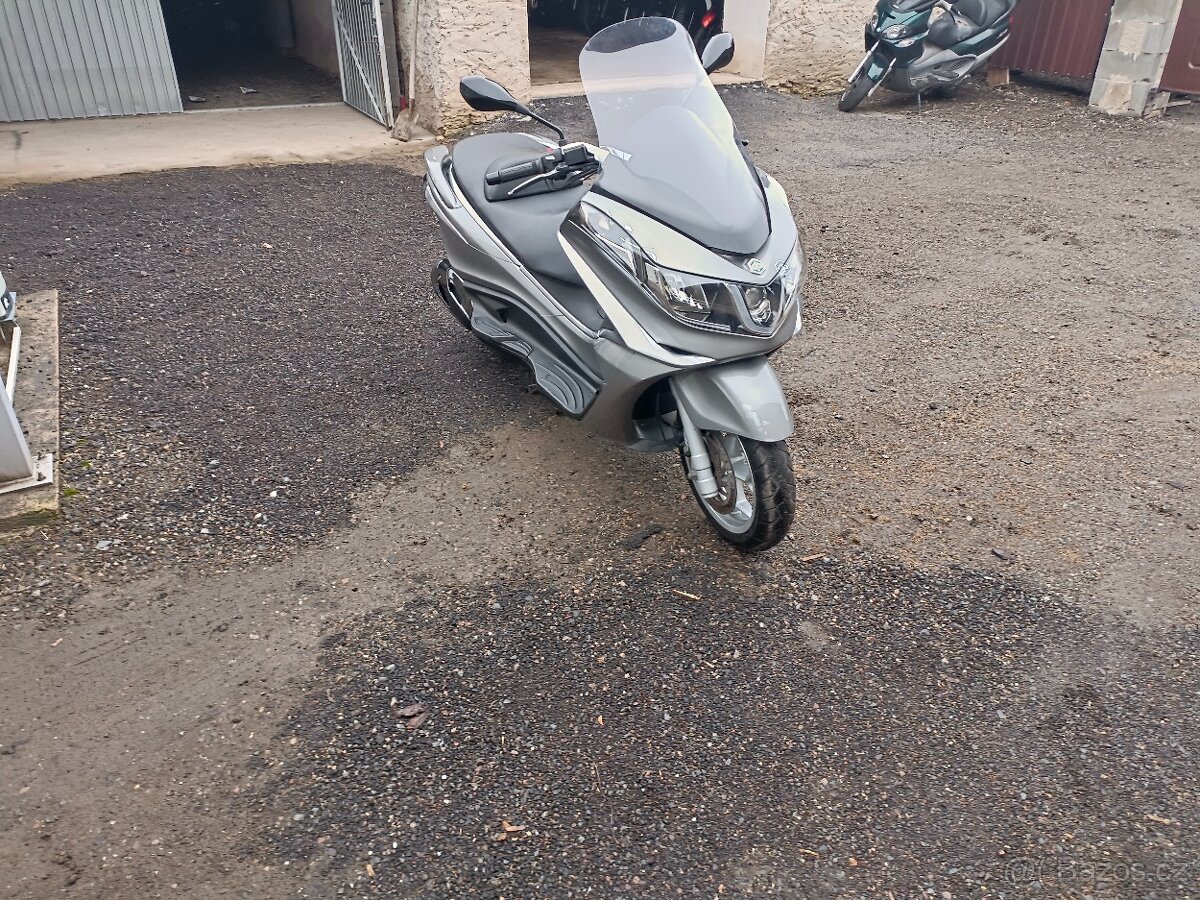 Piaggio X10 350 ABS,ASR cz doklady v ceně - 8