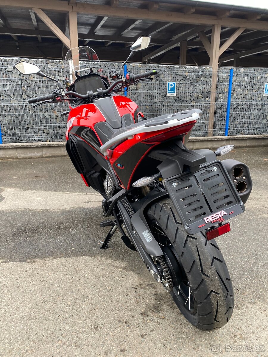 Moto Morini X-CAPE 1200 červená - 8