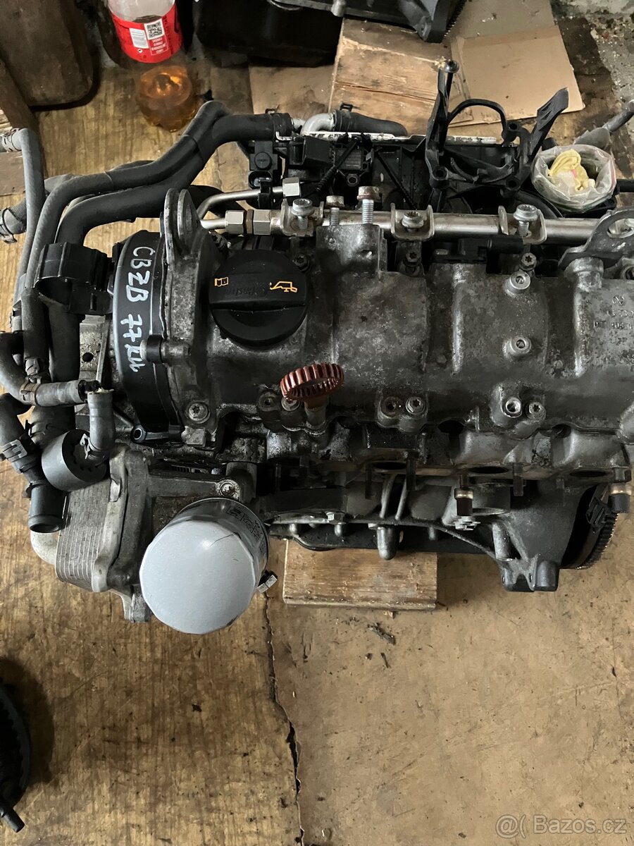 Prodám 2 motory - 8