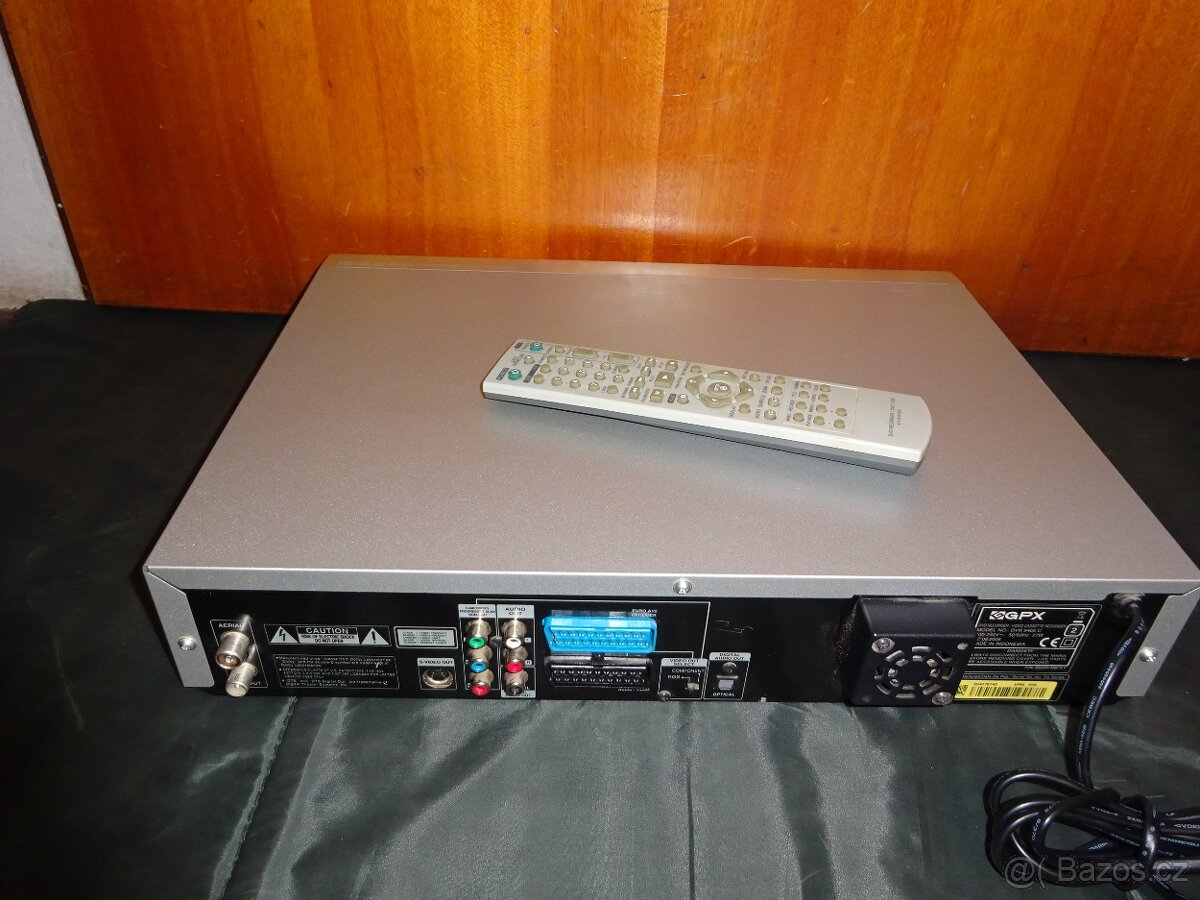 DVD a VHS prehravac GPX DVR-9466C - 8